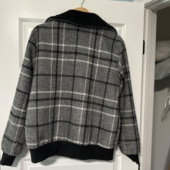 Boohoo Man Jacket - Picture 2 of 3